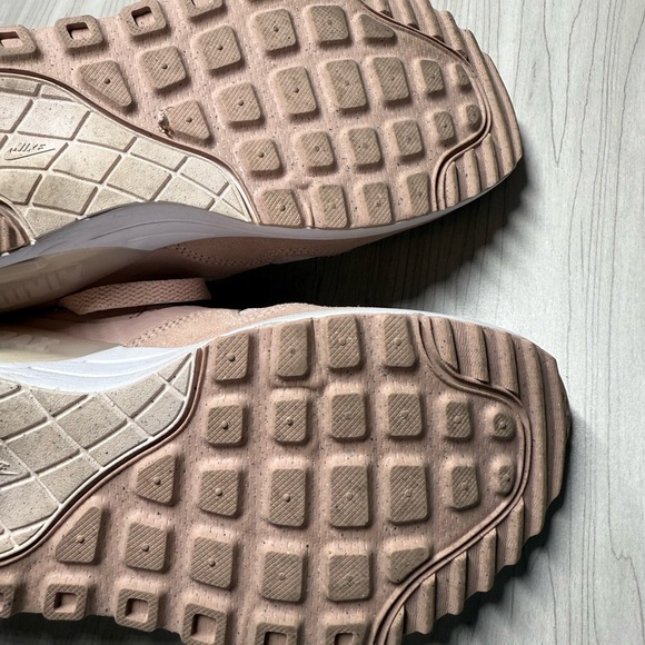 Nike Women's Air Max SYSTM- Pink - Picture 11 of 11